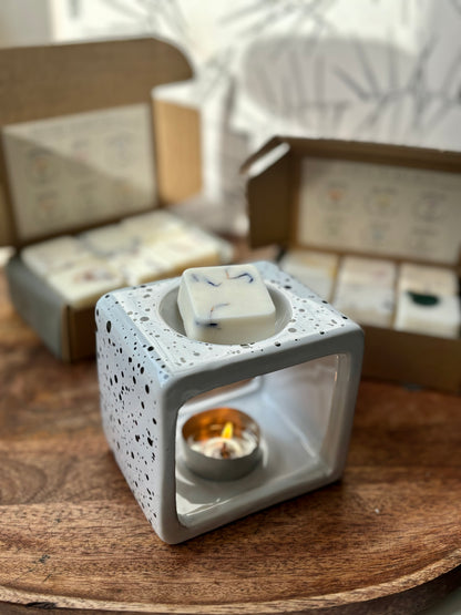 White Ceramic Burner for Wax Melts – Speckled Design