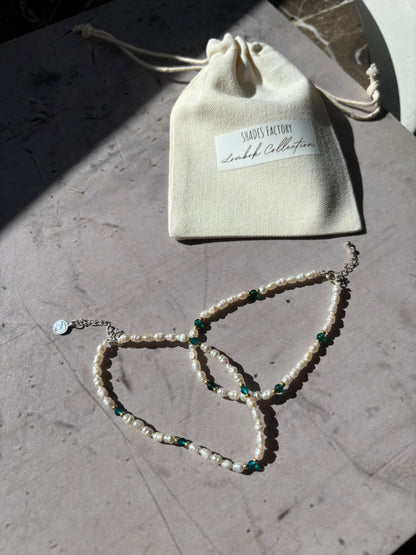 Freshwater Pearl Bracelet – Natural white with blue glass and gold-plated beads | Sterling Silver 925 Clasp