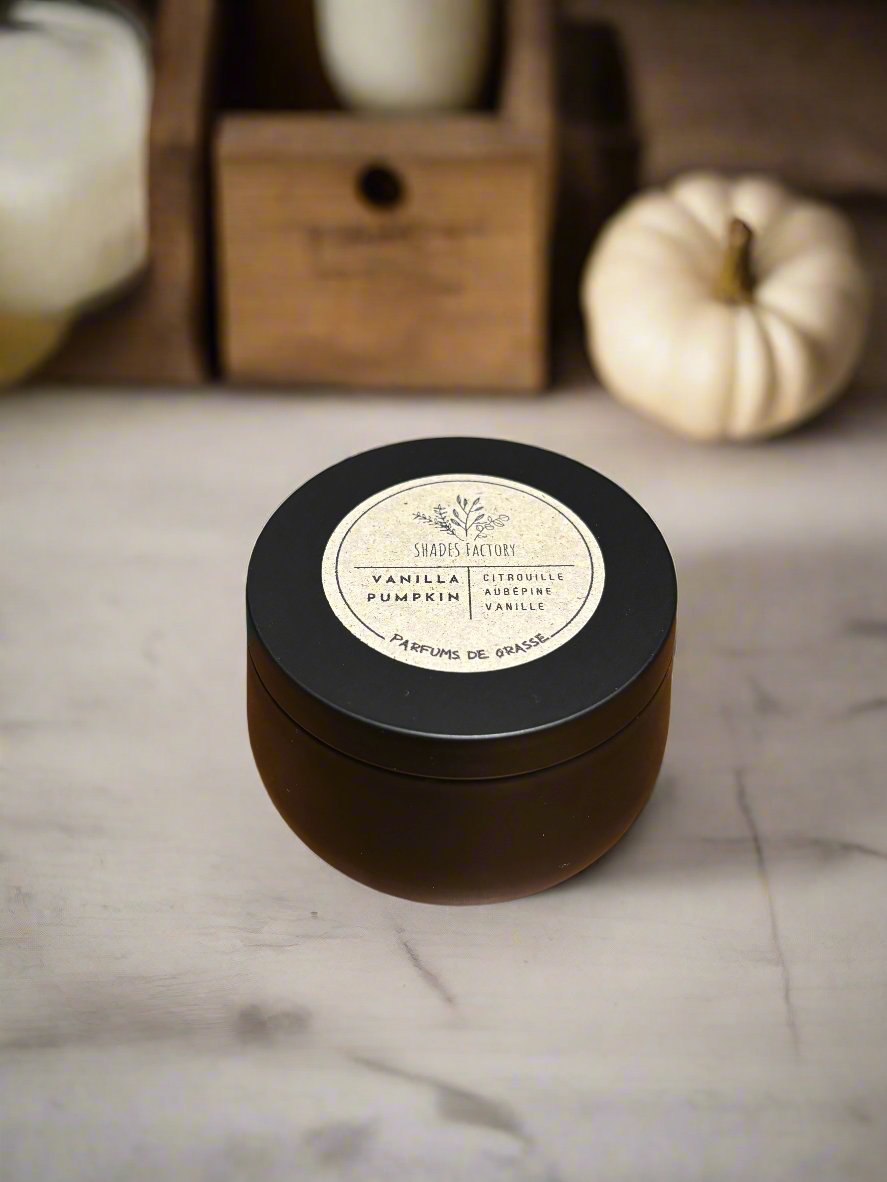 Vanilla Pumpkin Candle I Luxury scented soy wax candle in black tin jar