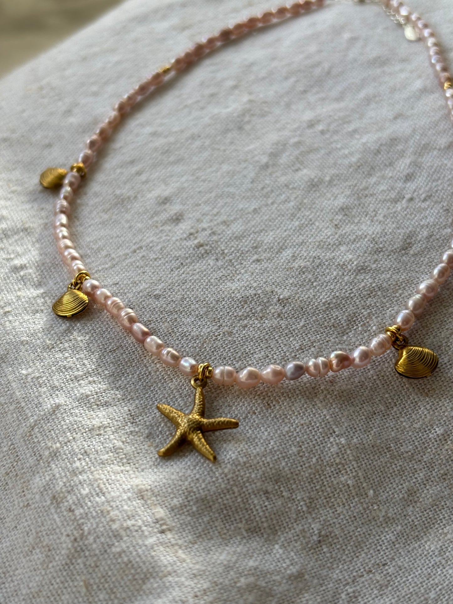 Freshwater Pearl Necklace – Soft pink with Gold Starfish & Seashell Charms | Sterling Silver 925 Clasp
