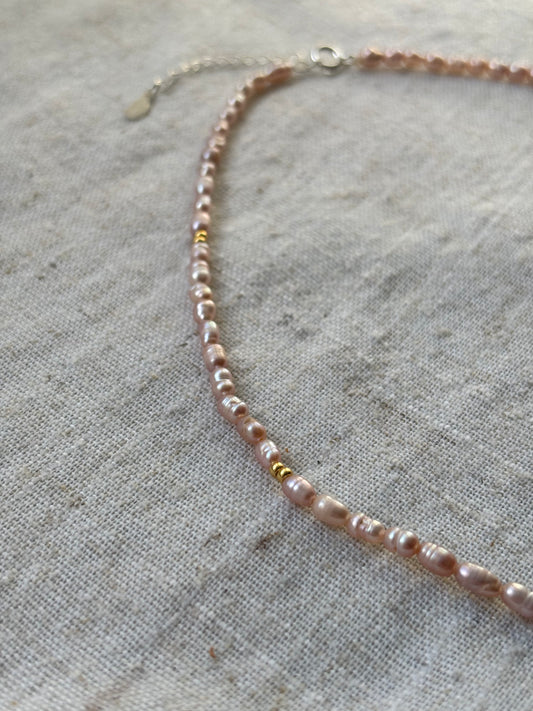 Freshwater Pearl Necklace – Soft pink with gold-plated beads | Sterling Silver 925 Clasp