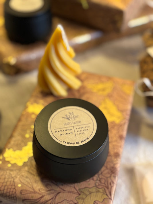 Havanna Oliban Candle |  The timeless romance of Cuba’s capital