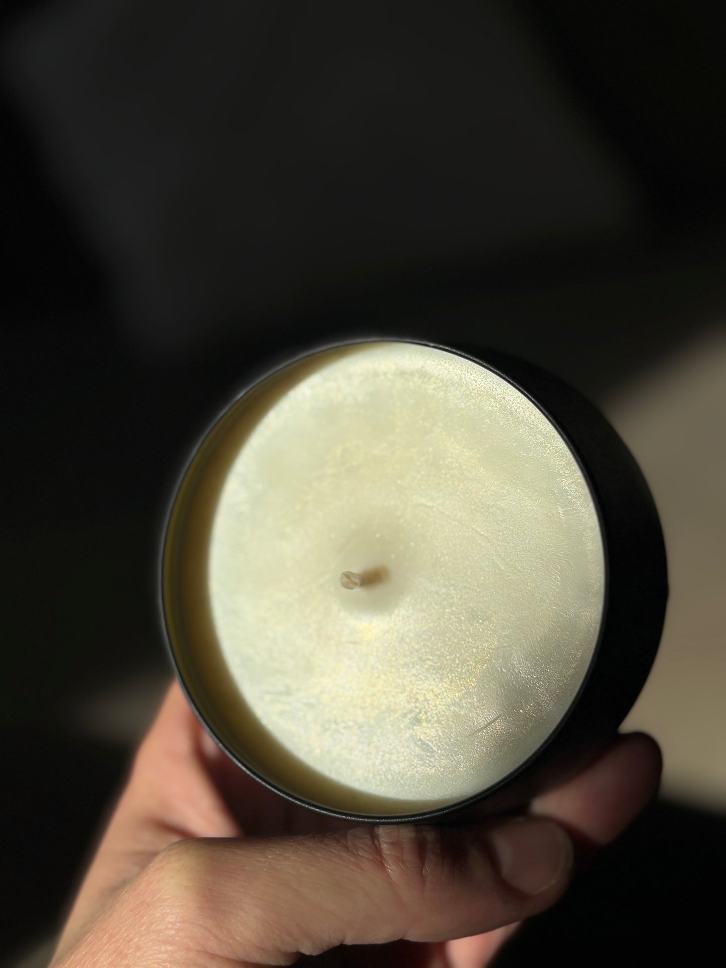 Tonka Bean Candle | A Sensual Blend of Leather, Musk & Woody Notes