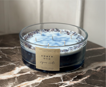 Amber Oud |  Biggie 1 kg - Bougie extra-large de 7 mèches avec fleurs séchées