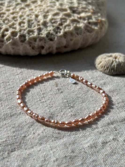 Freshwater Pearl Bracelet – Soft pink | Sterling Silver 925 Clasp