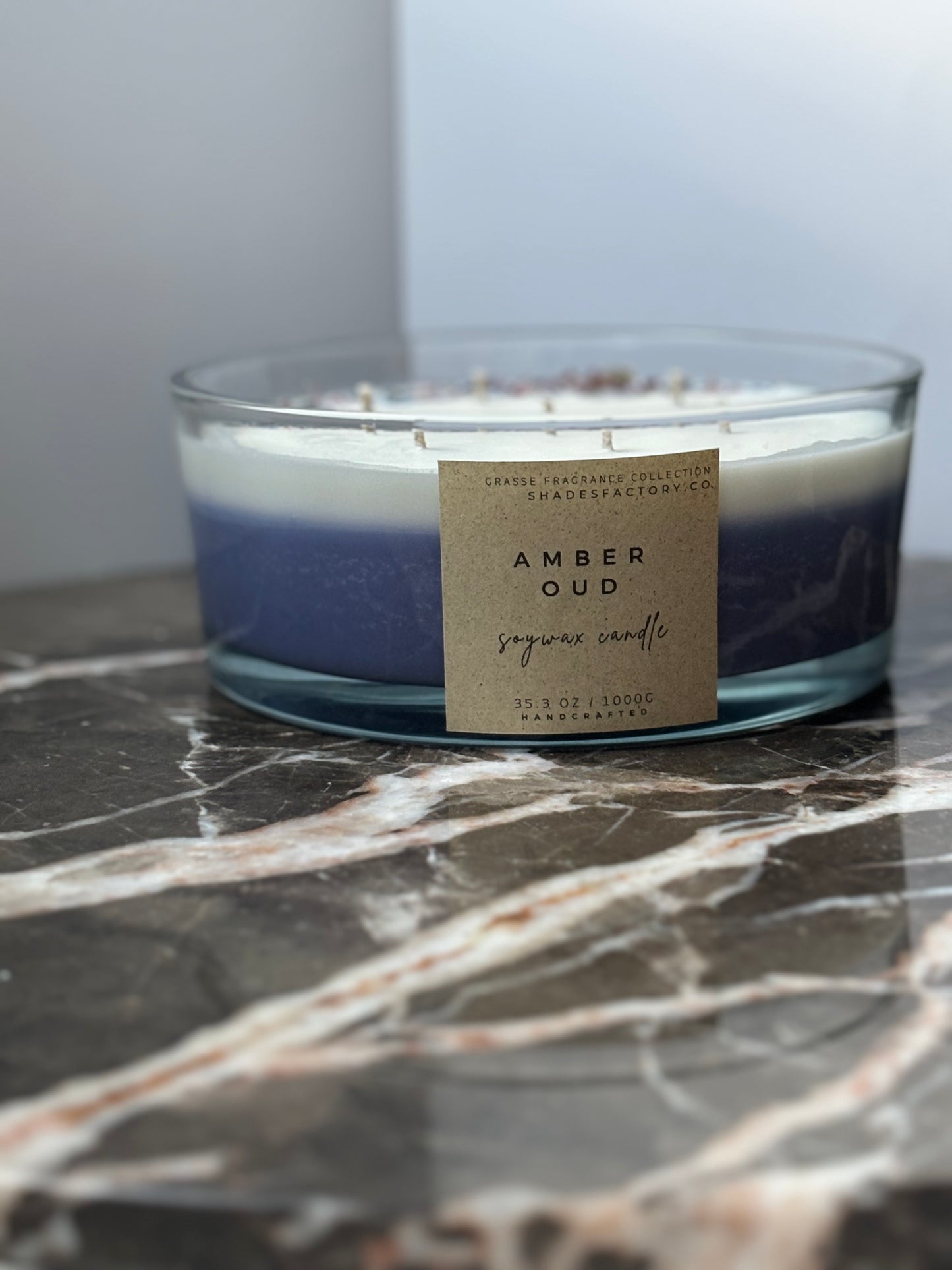 Amber Oud | Biggie 1kg Extra-Large 7-Wicks Candle with Dried Flowers