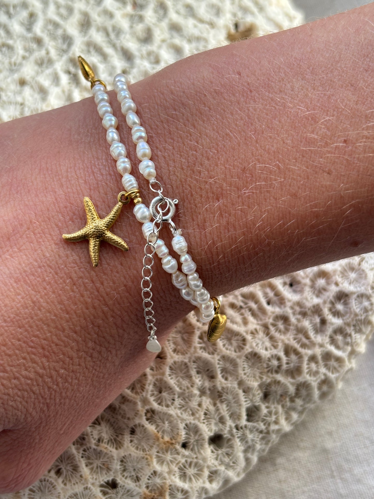 Freshwater Pearl Necklace – Natural White with Gold Starfish & Seashell Charms | Sterling Silver 925 Clasp
