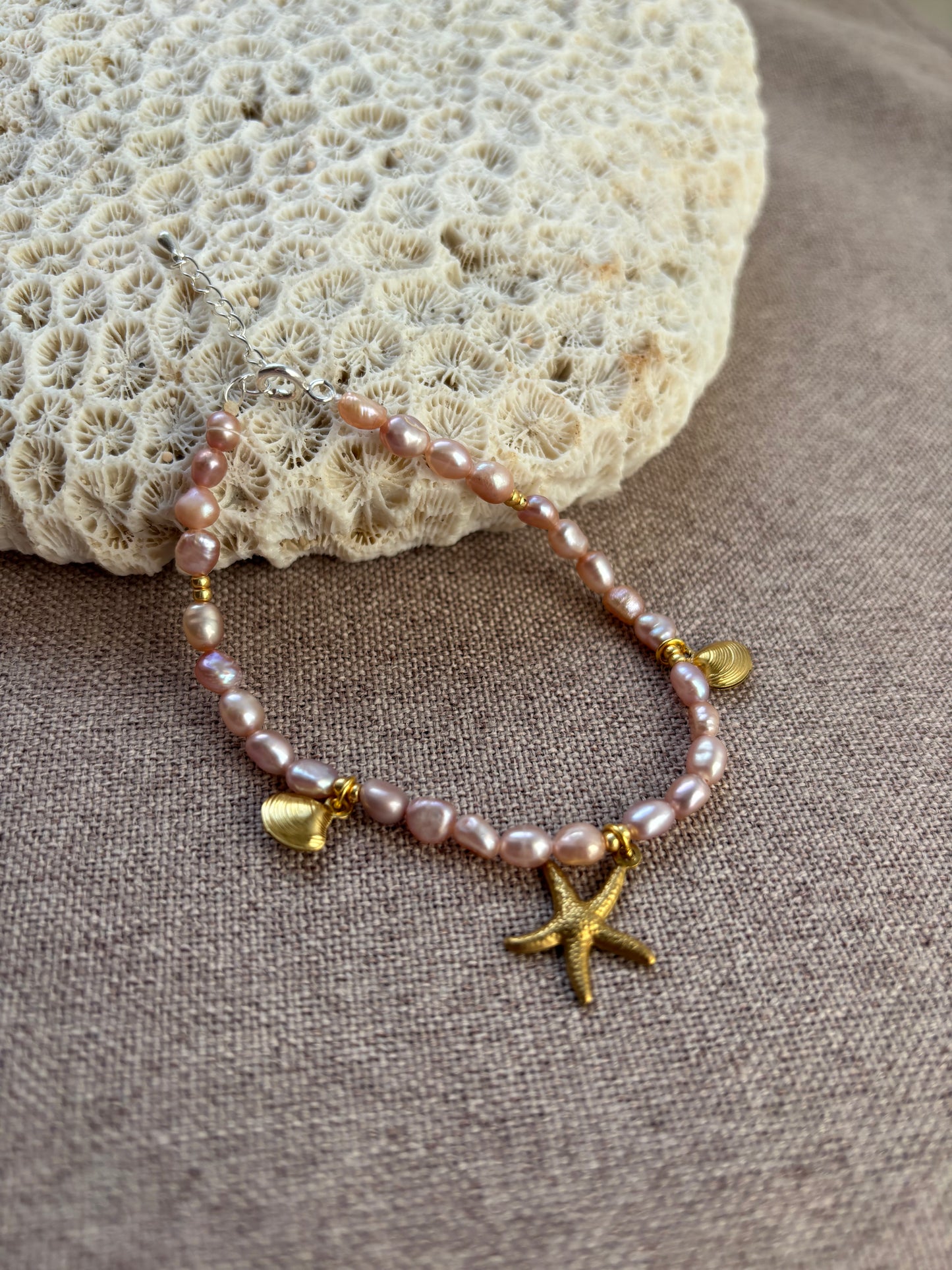 Freshwater Pearl Bracelet – Soft Pink with Gold Starfish & Seashell Charms | Sterling Silver 925 Clasp