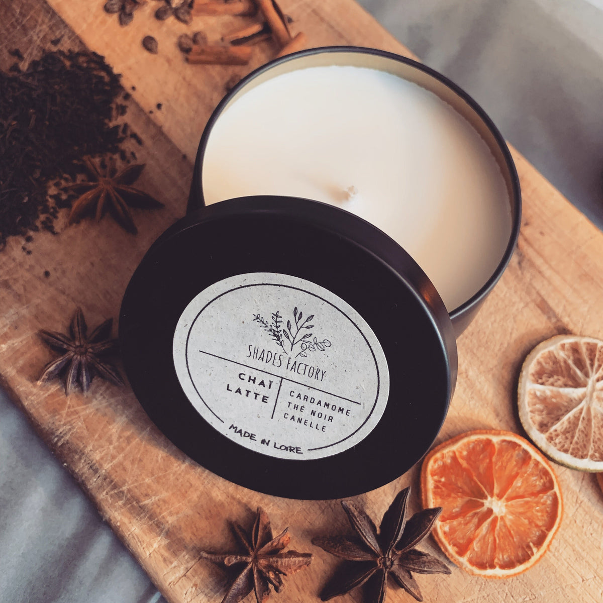 Bougie Chai Latte Une tasse de thé Chai parfaitement infusée